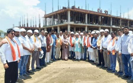 सांसद संतोष पांडेय ने निर्माणाधीन मेडिकल कॉलेज भवन का किया निरीक्षण, जल्द संचालन की जताई उम्मीद
