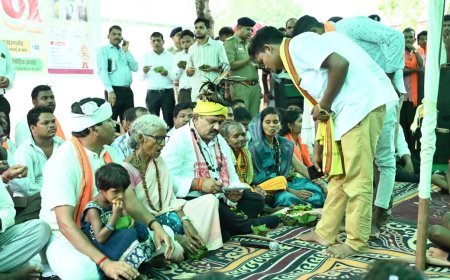 कन्हारगांव सेवा डेरा पहुंचे विजय शर्मा, जनचौपाल में ग्रामीणों से सीधा संवाद, 10 गांवों के लिए विकास कार्यों की घोषणा