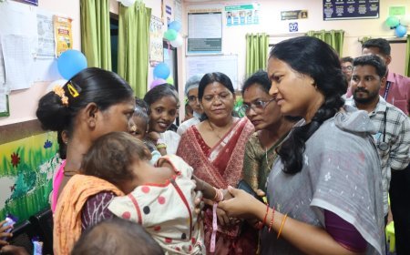 बीजापुर में एनआरसी और आंगनबाड़ी पहुंचीं लक्ष्मी राजवाड़े, कुपोषण मुक्त छत्तीसगढ़ अभियान को दिया बल