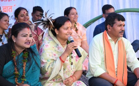 कुरुषनार महतारी सम्मेलन में महिलाओं को आत्मनिर्भरता का संदेश, योजनाओं से जुड़ने का आह्वान
