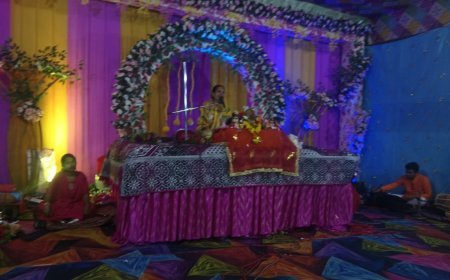 दंतेवाड़ा में शिव महापुराण कथा में गूंजे धर्म प्रसंग, जालंधर वध और शंखचूड़ कथा ने श्रद्धालुओं को किया भावविभोर