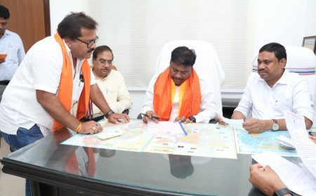 सहयोग केंद्र में केदार कश्यप ने सुनी कार्यकर्ताओं की समस्याएं, अधिकारियों को दिए त्वरित कार्रवाई के निर्देश