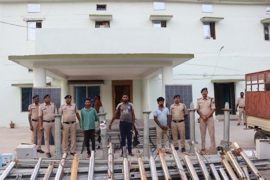 कांकेर पुलिस की बड़ी कार्रवाई: 16 चोरी के मामलों का खुलासा, अंतर्राज्यीय गिरोह के तीन आरोपी गिरफ्तार