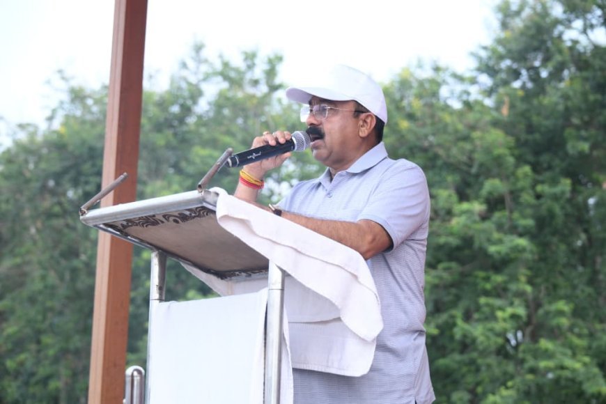 जगदलपुर में ‘संडे ऑन सायकल’ कार्यक्रम में शामिल हुए उप मुख्यमंत्री अरुण साव, फिटनेस और पर्यावरण संरक्षण का दिया संदेश