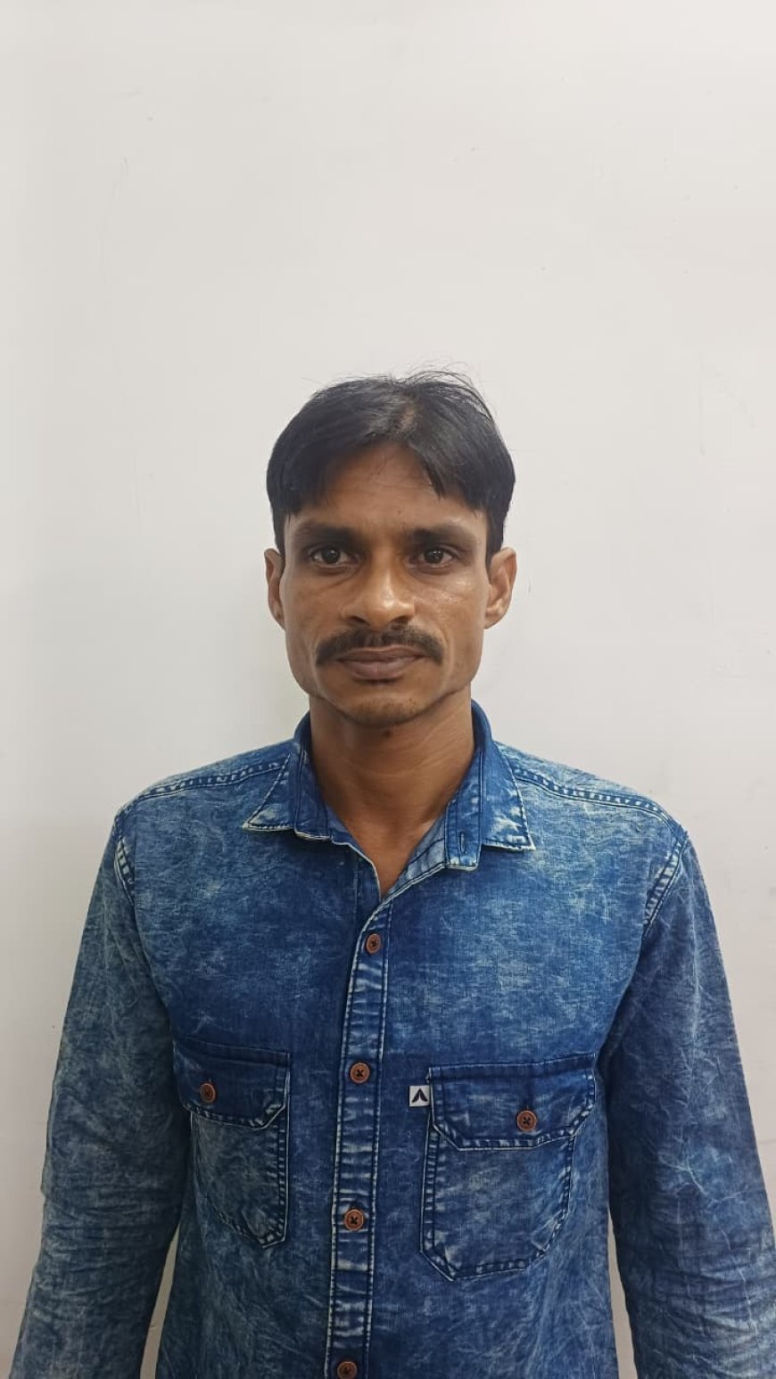 रायपुर में 40 नशीली टेबलेट के साथ दो गिरफ्तार, एक विधि से संघर्षरत बालक भी शामिल
