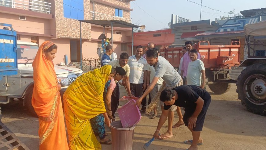 प्रधानमंत्री मोदी के 12 वर्ष पूर्ण होने पर ग्राम मोखा में भाजपा का स्वच्छता अभियान