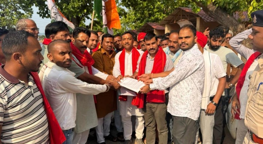किसान कांग्रेस का धरना-प्रदर्शन, 10 सूत्रीय मांगों को लेकर प्रशासन को सौंपा ज्ञापन
