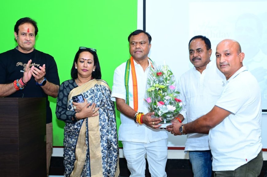 राहुल गांधी की ‘छात्रों की गूंज’ मुहिम को रायपुर में मिला समर्थन, छात्रों ने साझा की परीक्षाओं की परेशानियां