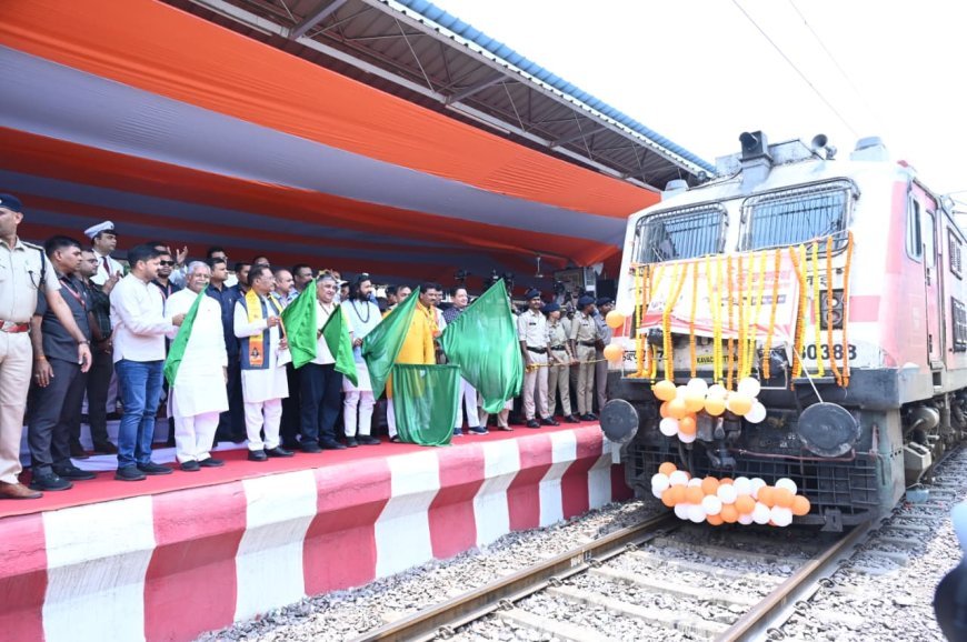 सोमनाथ स्वाभिमान सांस्कृतिक यात्रा को मिली हरी झंडी, 1000 श्रद्धालु सोमनाथ धाम रवाना