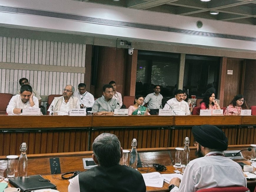 रेलवे आधुनिकीकरण पर सांसद बृजमोहन ने रखीं अहम मांगें, रायपुर-धमतरी रेल लाइन को विशाखापट्टनम तक बढ़ाने का प्रस्ताव