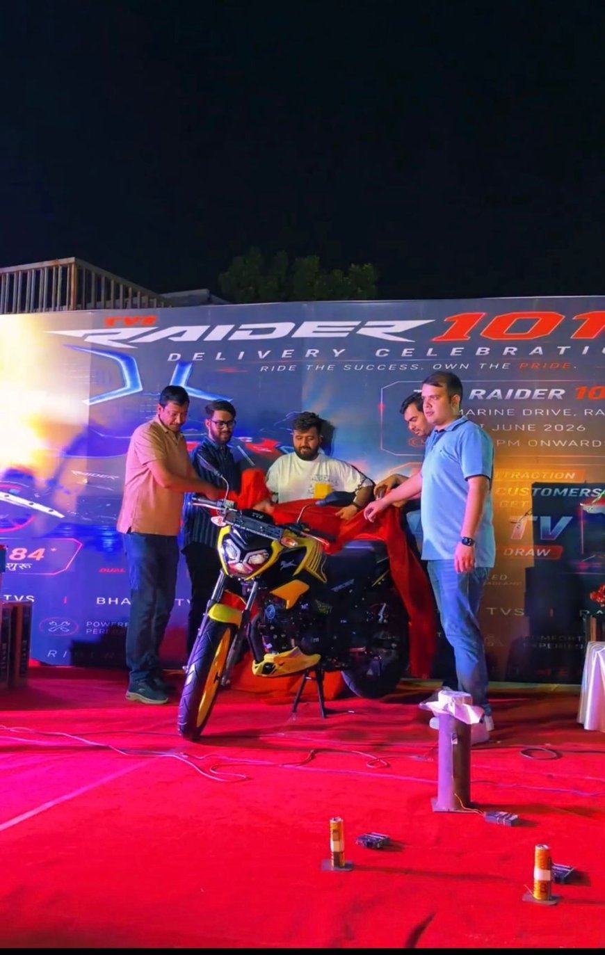 रायपुर में TVS Raider का भव्य डिलीवरी समारोह, 101 ग्राहकों को मिली नई बाइक