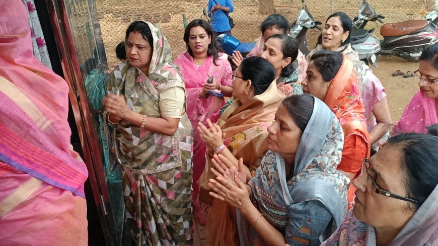 महेश नवमी पर माहेश्वरी पंचायत ने की गौ सेवा, मंदिर में हुआ विशेष पूजन
