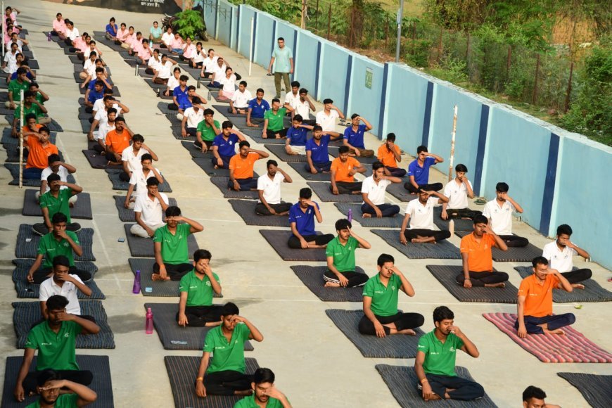 बालको ने विश्व योग दिवस पर स्वास्थ्य और जागरूकता का दिया संदेश, हजारों लोगों ने लिया योग का लाभ