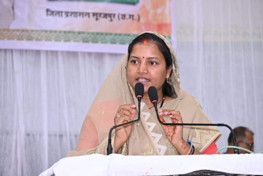 आंगनबाड़ी कार्यकर्ताओं को अब साड़ी खरीदने की राशि सीधे खाते में मिलेगी, केंद्रीकृत खरीदी व्यवस्था समाप्त