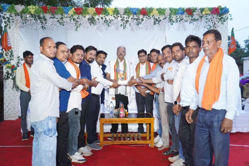 खपरीकला में जनता के बीच पहुंचे सांसद बृजमोहन, योजनाओं का लिया सीधा फीडबैक, 45 लाख के विकास कार्यों की घोषणा