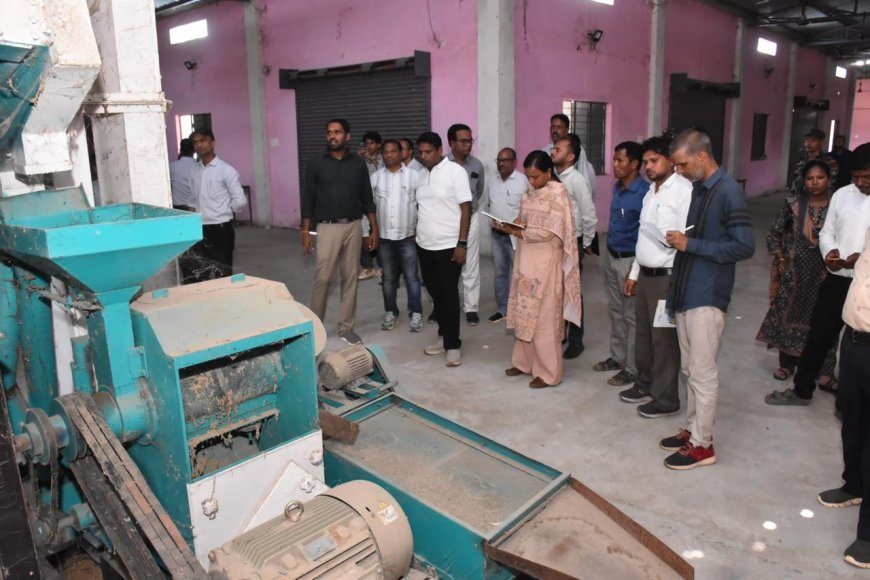 गट्टासिल्ली में कृषि अधोसंरचना को मिलेगी नई गति, एफपीओ और प्रस्तावित फूड पार्क का कलेक्टर ने किया निरीक्षण