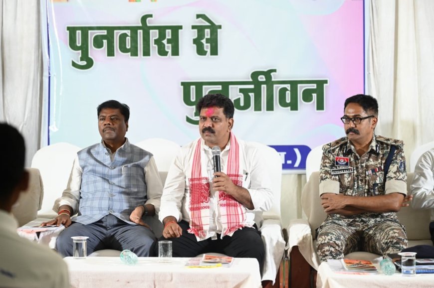 पुनर्वासित युवाओं से मिले विजय शर्मा और केदार कश्यप, आत्मनिर्भरता व गांवों के विकास में भागीदारी का दिया संदेश
