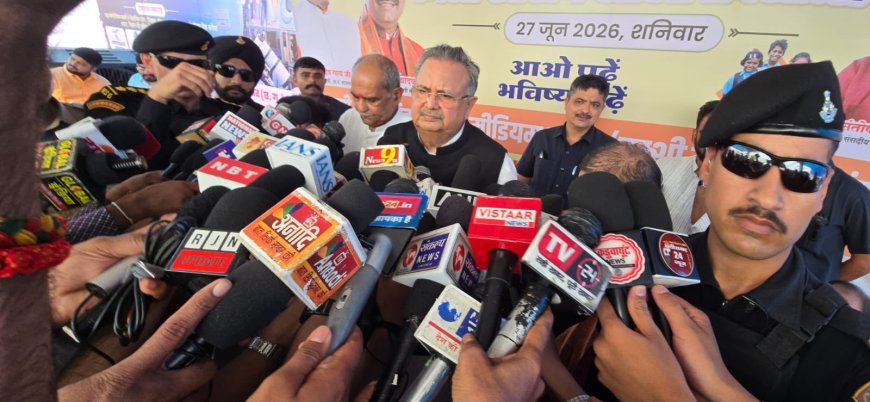 जिला स्तरीय शाला प्रवेश उत्सव में छात्राओं को मिली सरस्वती साइकिल, इसरो स्पेस लैब का हुआ उद्घाटन