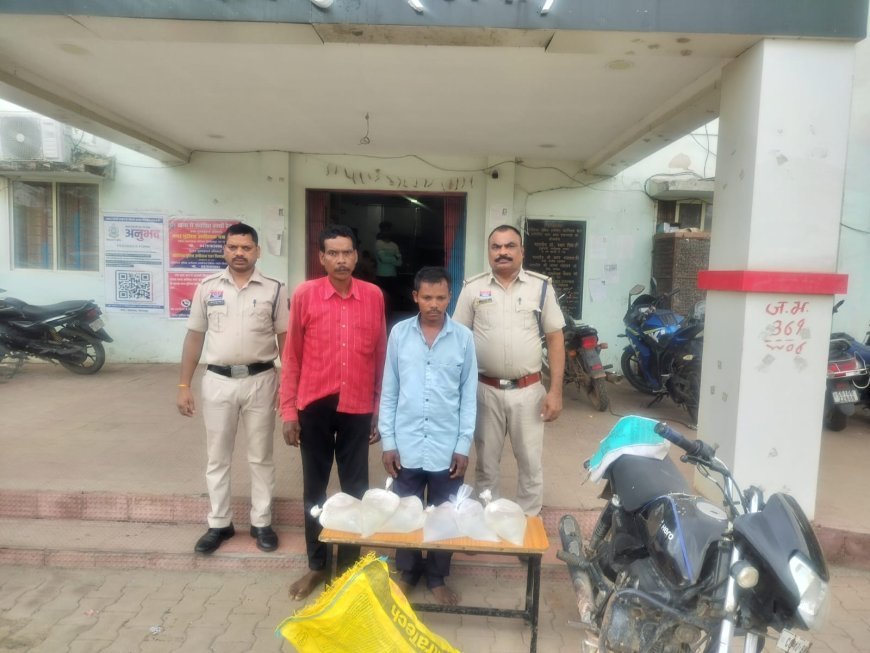 चकरभाठा पुलिस की कार्रवाई, 22 लीटर महुआ शराब के साथ दो आरोपी गिरफ्तार