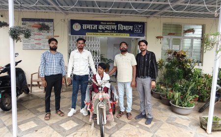80 प्रतिशत दिव्यांग छात्र नरेन्द्र उइके को मिली बैटरी चलित साइकिल, शिक्षा का सफर हुआ आसान