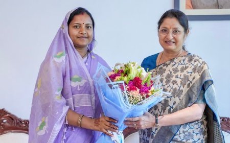 महिला एवं बाल विकास मंत्री लक्ष्मी राजवाड़े ने केंद्रीय मंत्री अन्नपूर्णा देवी से की मुलाकात