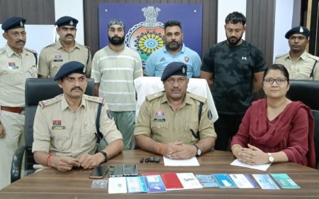 बीमा पॉलिसी रिफंड के नाम पर 1.60 करोड़ की साइबर ठगी का खुलासा, दिल्ली से तीन आरोपी गिरफ्तार