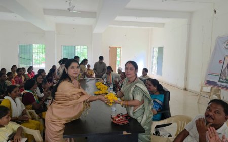 महिला आरक्षण लागू करने की मांग तेज, सुकमा में महिला कांग्रेस ने प्रधानमंत्री को भेजे पोस्टकार्ड