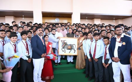 विधानसभा परिसर बना लोकतंत्र की पाठशाला, शकुंतला विद्यालय के विद्यार्थियों ने देखी सदन की कार्यवाही