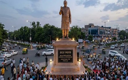 दिल्ली में बनेगा अटल स्मारक, आजादपुर गोलचक्कर पर लगेगी 15 फीट ऊंची कांस्य प्रतिमा
