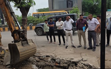विधानसभा मार्ग पर नाले से हटाए गए 5 अवैध पाटे, जलभराव और जाम की समस्या से मिलेगी राहत