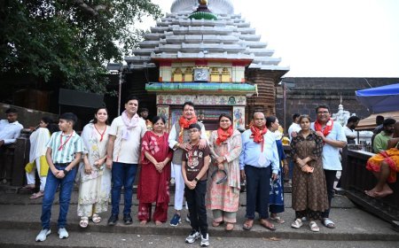 रथ यात्रा से पहले पुरी पहुंचे डॉ. संपत अग्रवाल, लिंगराज और बाट मंगला मंदिर में की पूजा