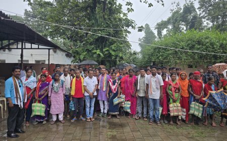 सुकमा में नक्सल मामलों में बंद आदिवासियों की रिहाई की मांग तेज, कांग्रेस ने परिवारों को दिया न्याय का भरोसा