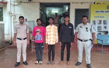 24 घंटे में दो लूटकांड का खुलासा, तीन आरोपी गिरफ्तार, मोबाइल-नकदी और हथियार बरामद