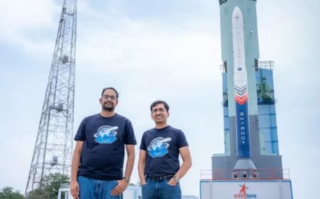 भारत के पहले निजी ऑर्बिटल रॉकेट मिशन से रचा इतिहास, दो पूर्व ISRO वैज्ञानिकों ने दुनिया में बढ़ाया देश का मान