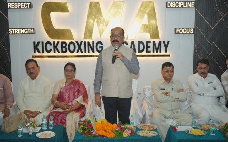 राष्ट्रीय किकबॉक्सिंग प्रतियोगिता में 32 पदक जीतने वाले खिलाड़ियों का सम्मान, अरुण साव ने किया उत्साहवर्धन
