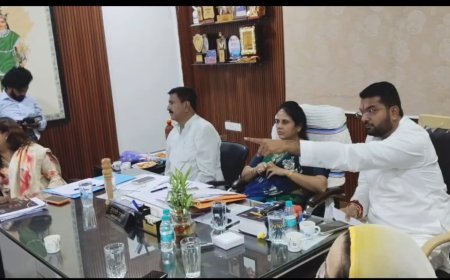 रायपुर नगर निगम जोन-4 की बैठक में हंगामा, जलभराव और अधिकारियों की कार्यप्रणाली पर विपक्ष ने उठाए सवाल