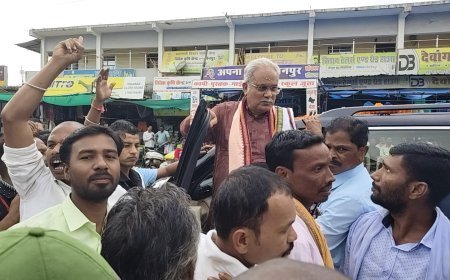 मैनपुर पहुंचने पर भूपेश बघेल का कांग्रेस कार्यकर्ताओं ने किया भव्य स्वागत, जगन्नाथ मंदिर में की पूजा-अर्चना