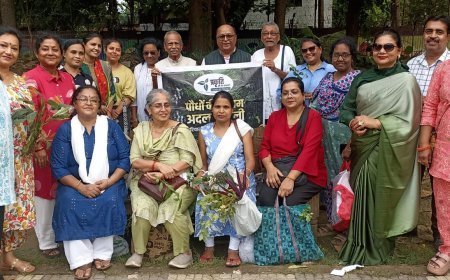 रायपुर में नि:शुल्क पौधों की कलम अदला-बदली कार्यक्रम सम्पन्न, प्रकृति प्रेमियों ने साझा किया हरियाली का संदेश