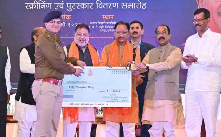 नगरी अंचल के पहले पुलिस अधीक्षक बने माहेश्वर नाग, संघर्ष और मेहनत से हासिल की बड़ी सफलता