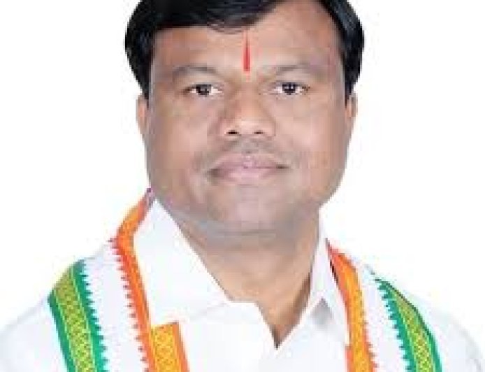 सरकार के चिंतन शिविर पर कांग्रेस का हमला, दीपक बैज ने बताया 'मनोरंजक नौटंकी'