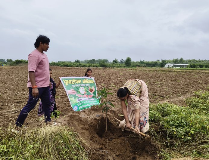 ‘पर्यावरण चैंपियन पुरस्कार–2026’ से सम्मानित हुआ लिंगो मुदियाल कृषि महाविद्यालय एवं अनुसंधान केन्द्र, नारायणपुर