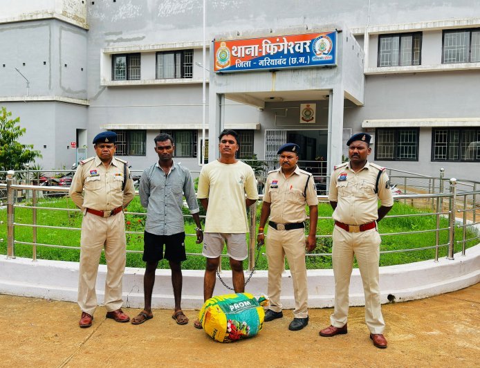 गरियाबंद पुलिस की बड़ी कार्रवाई: 10.961 किलो गांजा, बोलेरो वाहन सहित 7 आरोपी गिरफ्तार