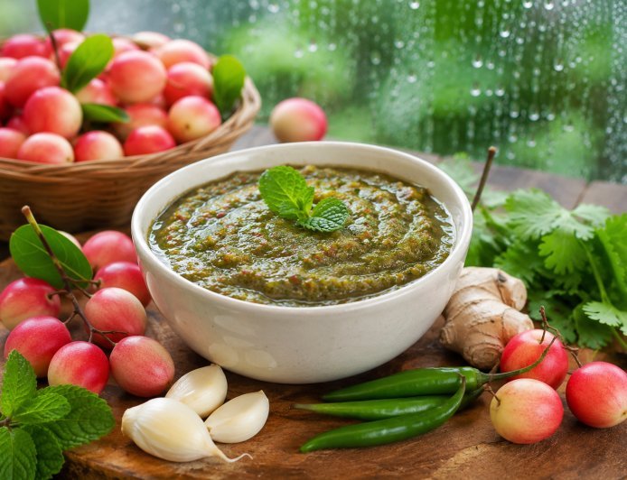मानसून में इम्यूनिटी बढ़ाने के लिए डाइट में शामिल करें करौंदे की चटपटी चटनी, स्वाद के साथ मिलेगा सेहत का डबल फायदा