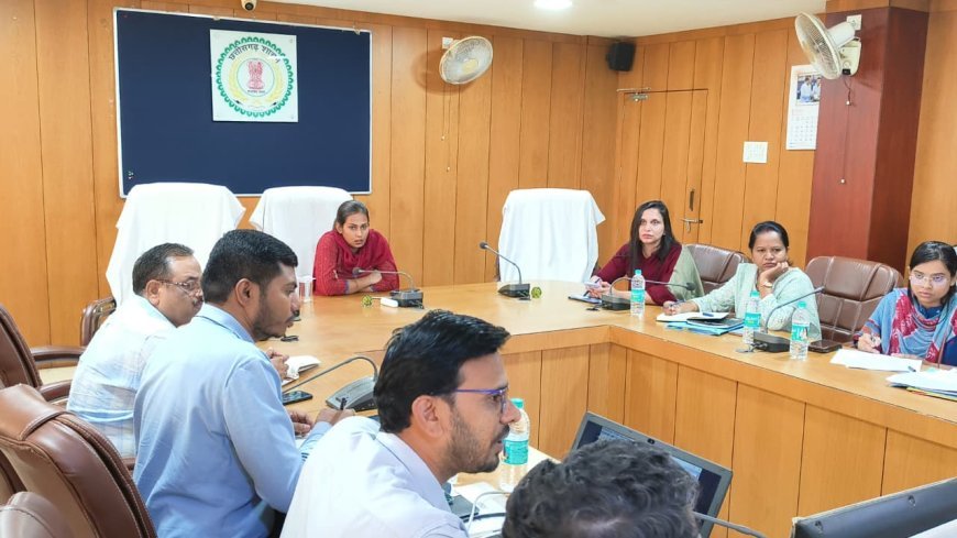 समय-सीमा बैठक में कलेक्टर सख्त, वीबी जी राम योजना और सीएम हेल्पलाइन मामलों में तेजी लाने के निर्देश