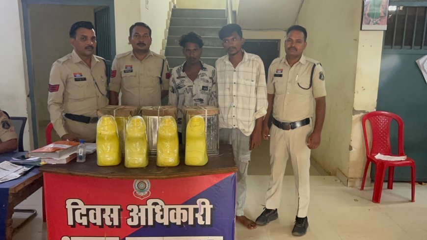 तखतपुर पुलिस ने चोरी के मामले का किया खुलासा, दो आरोपी गिरफ्तार, 11 हजार का सामान बरामद