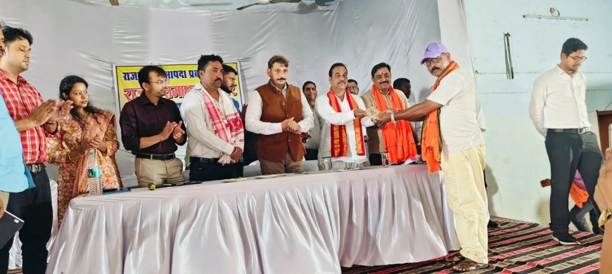 सहसपुर लोहारा में विशेष राजस्व शिविर की शुरुआत, पहले दिन 96 में से 85 मामलों का मौके पर निराकरण