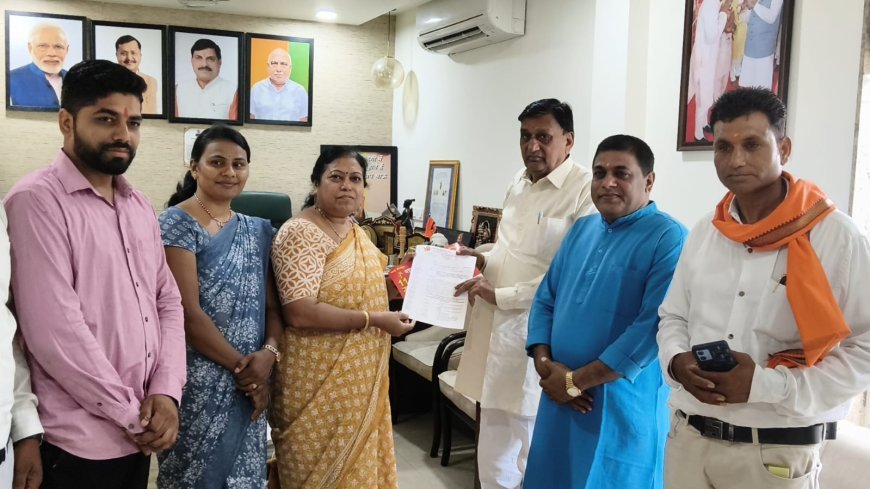 बेंगलुरु में होने वाले राष्ट्रीय ओबीसी महासंघ अधिवेशन का विजय चौरे और नाना भाऊ मोहोड को निमंत्रण