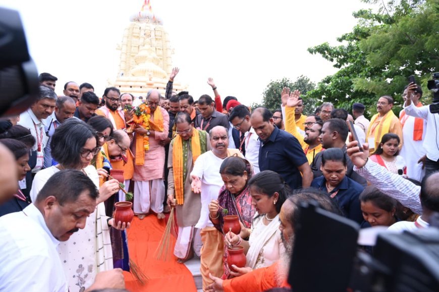 रायपुर में निकली भगवान जगन्नाथ की भव्य रथयात्रा, राज्यपाल और मुख्यमंत्री ने निभाई 'छेरा पहरा' की परंपरा