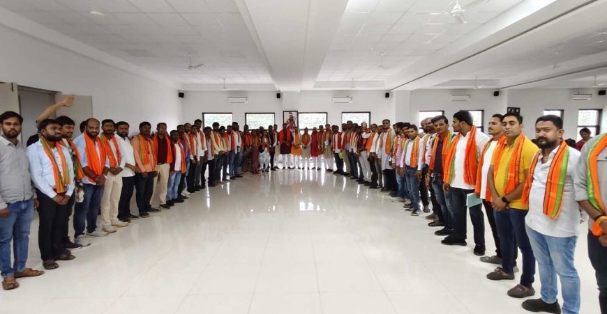कवर्धा में भाजयुमो की परिचयात्मक बैठक संपन्न, संगठन को मजबूत बनाने पर हुआ मंथन