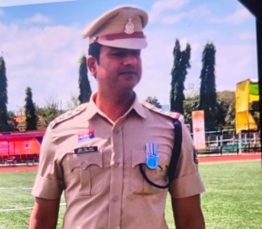 नारायणपुर में निरीक्षक गिरफ्तार: इंश्योरेंस क्लेम दिलाने के नाम पर कमीशन मांगने के आरोप में कार्रवाई